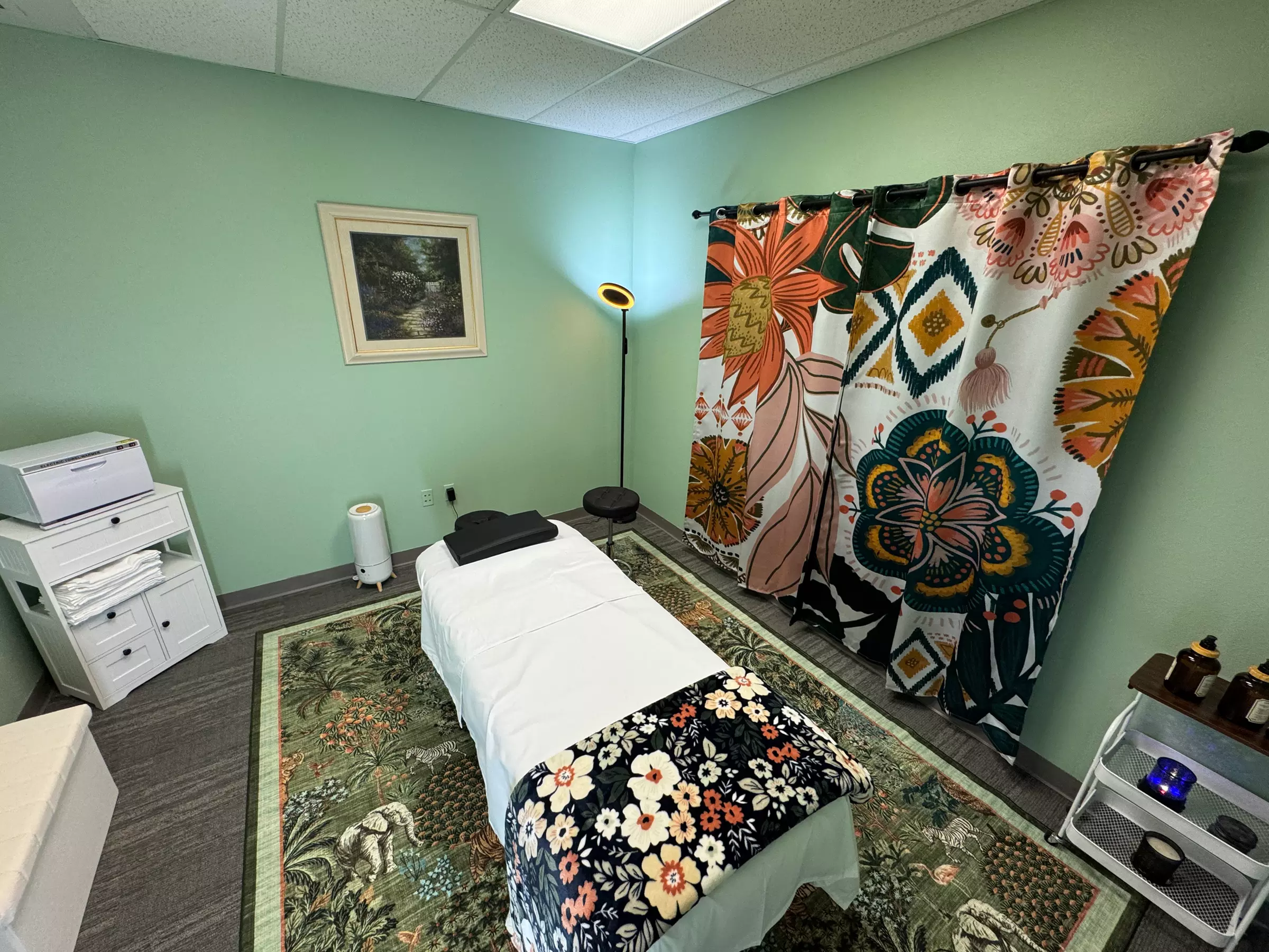 Relax with 60, or 90 Min: Deep Tissue Massage