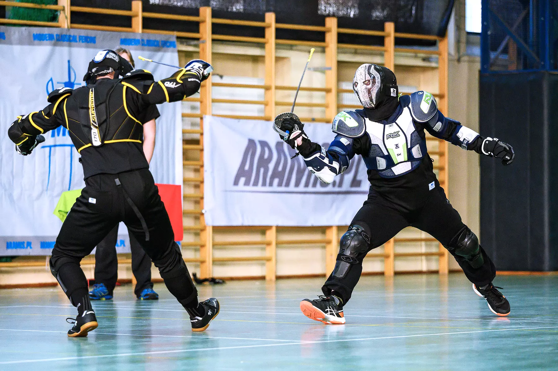 Do 50% zniżki na Trening sztuk walki w Aramis Szkoła Szermierki