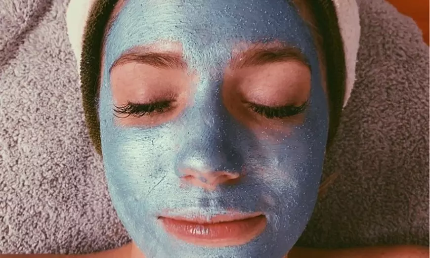 Experience Hollywood Blonde Salon's facials including customized, express or signature options, and save up to 40% - Primary Image