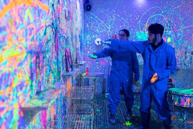 Paint Splatter Glow Session – Unleash Creativity