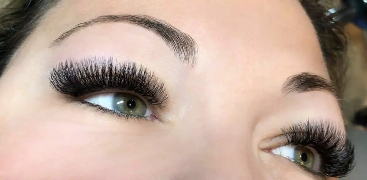 Up to 50% Off on Eyelash Extensions at Tailor Lashes - Second Medium