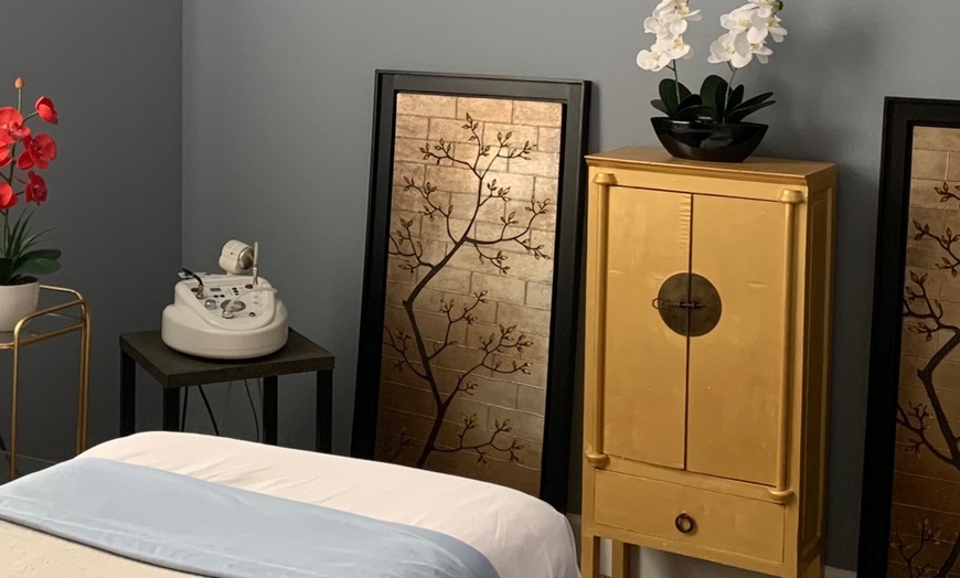 Image 2: Explore the Wide Range of Facials and Treatments