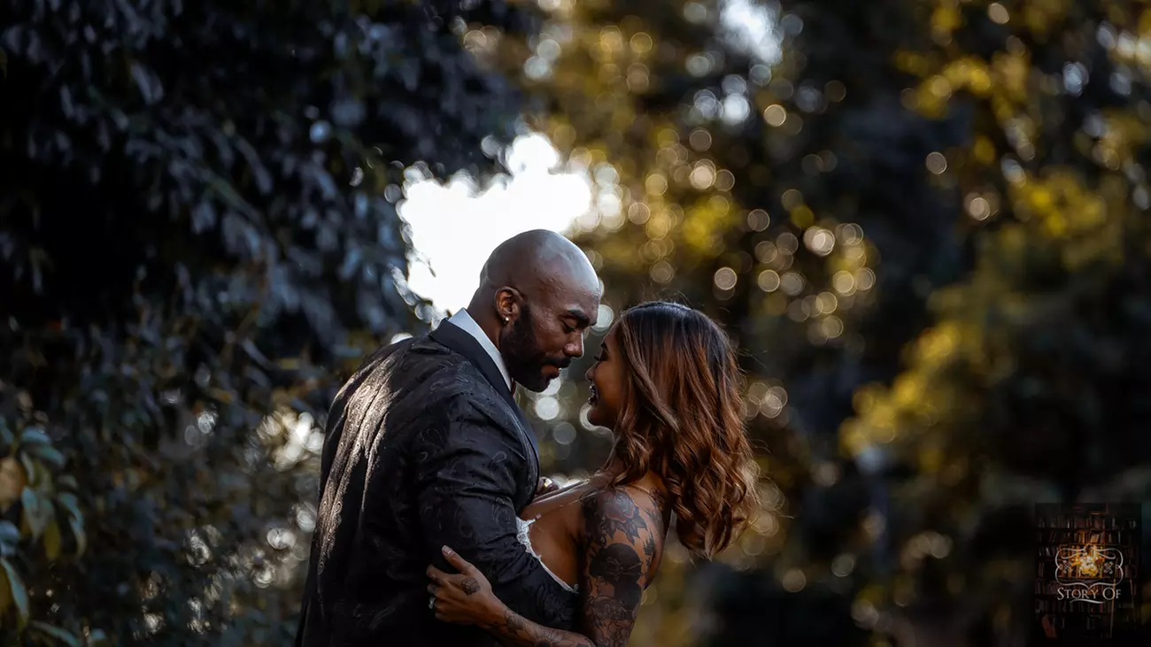 Dive into Romance with Story of You Photography! 60-90 Min Outdoor Or In-studio Sessions! (Up to 79% Off) - Primary Image