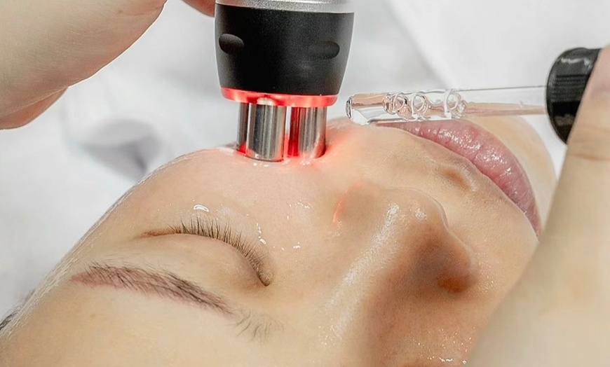 Image 13: Up to 35% Off on Facial at Like skin
