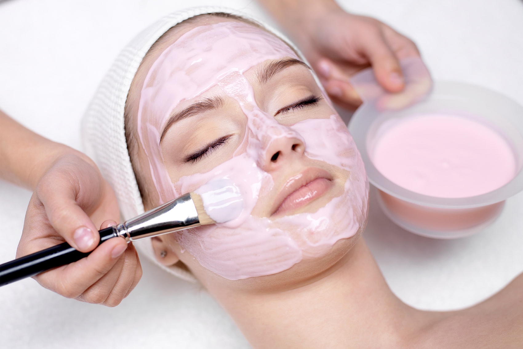 Up to 39% Off on Facial