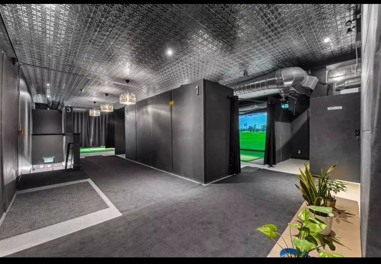 Up to 75% Off on Indoor Golf at One Bay Golf - Primary Image