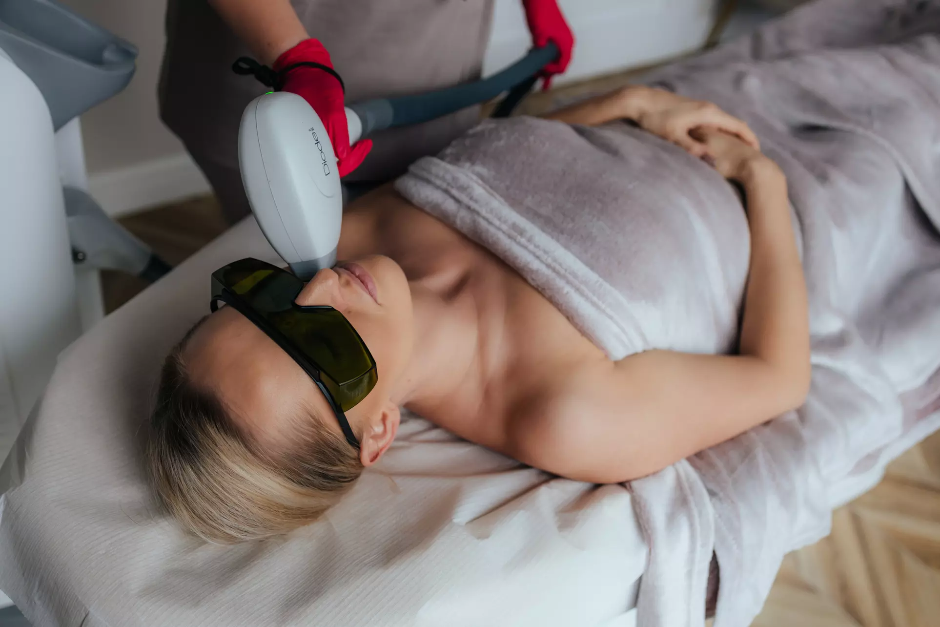 Depilacja laserowa PrimeLase Exellence na wybraną partię ciała