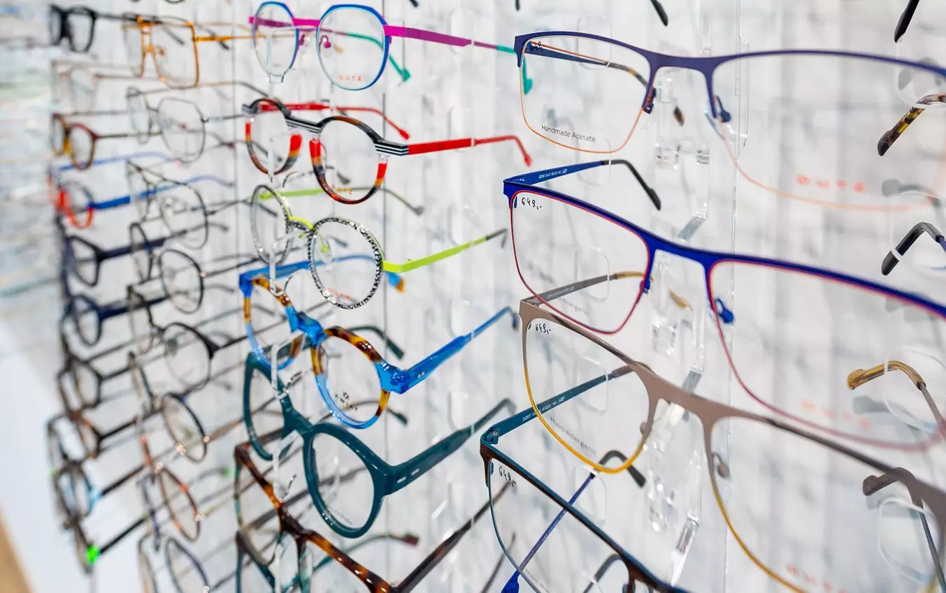 Groupony zniżkowe na okulary w firmie Widzimisię Salon Optyczny