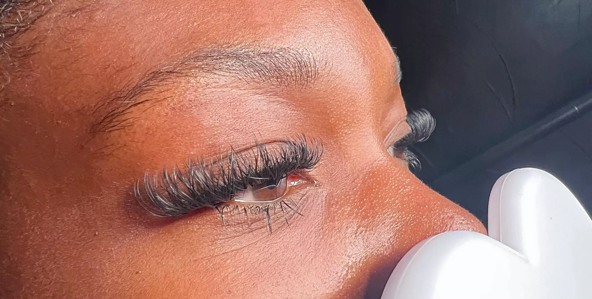 Transform your look with stunning eyelash extension options