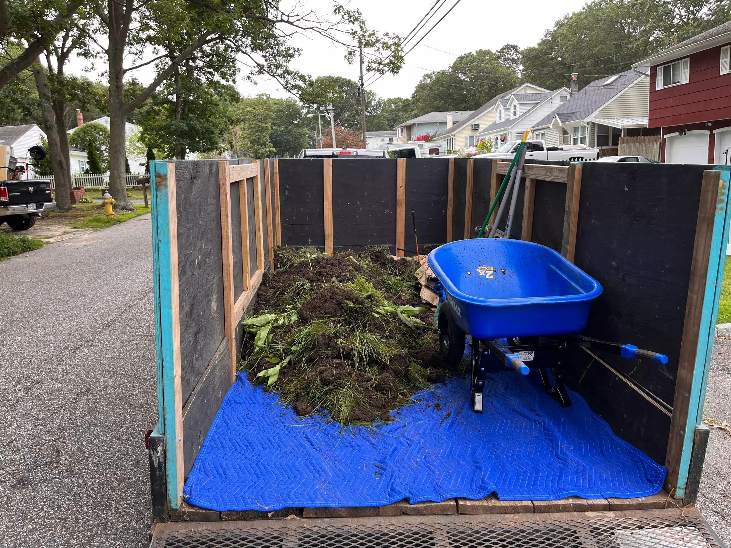 Clear Out Your Clutter With Load Of Junk Removal Service!