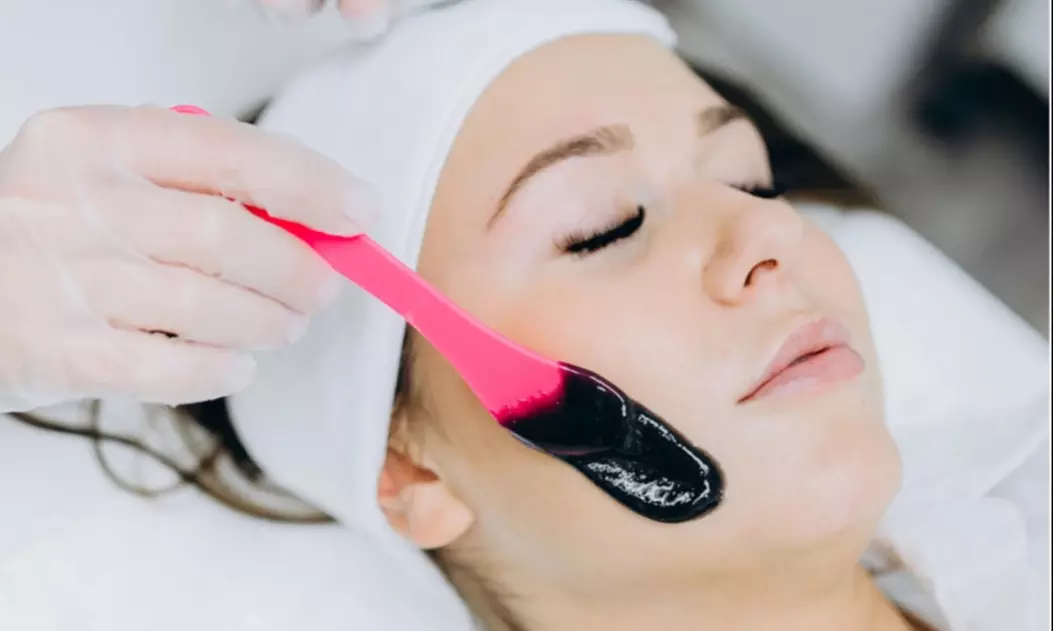 Experience SkinLab MedSpa's Rejuvenating 60-Minute Facials, Offering Luxurious Treatments with Up to 20% Off - Primary Image