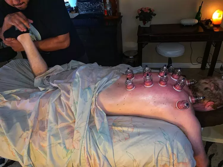 Experience Trigger Point Massage with Stretch Session