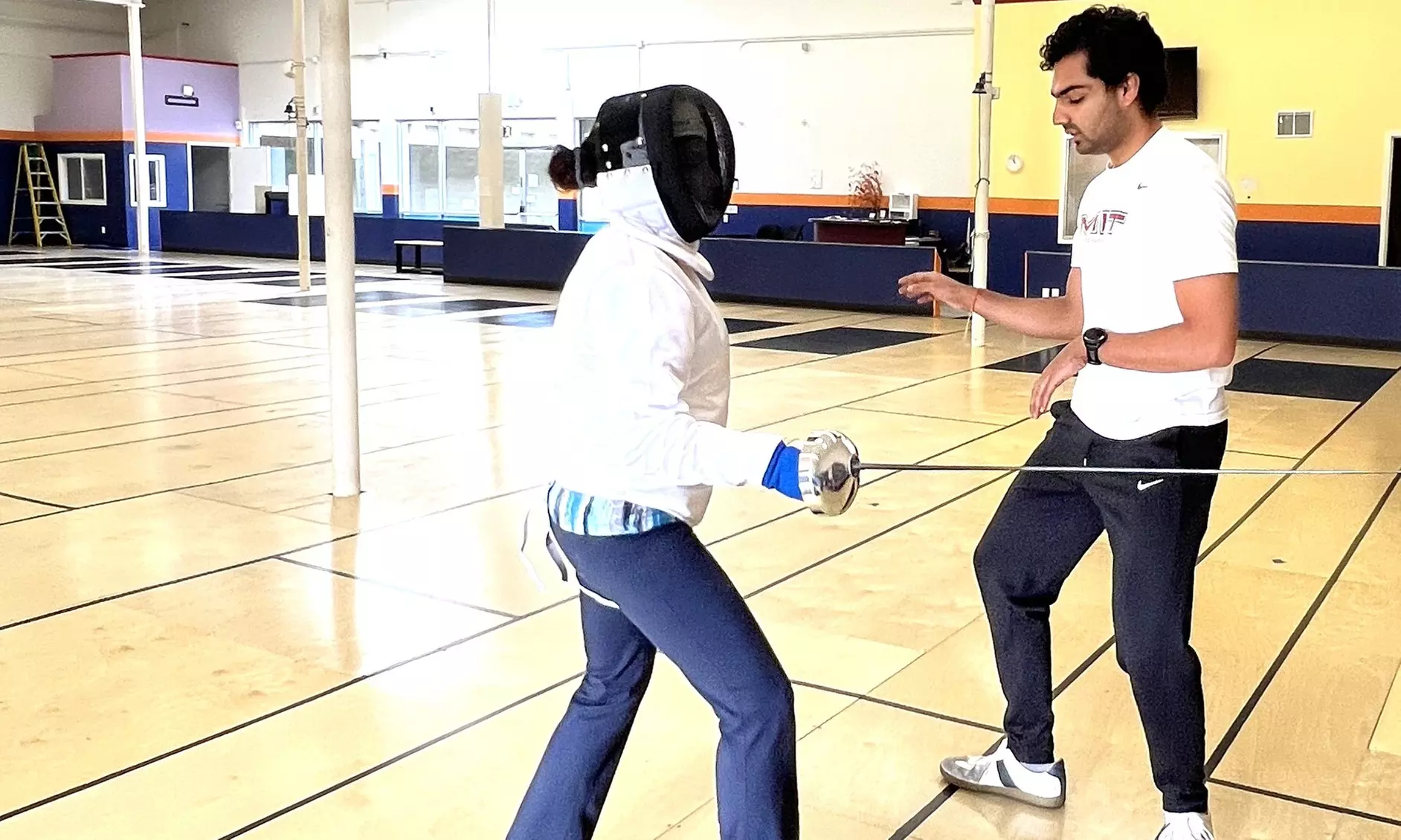Learn 3 Weeks of Beginner Fencing Classes for 1 Child, Teen, or Adult
