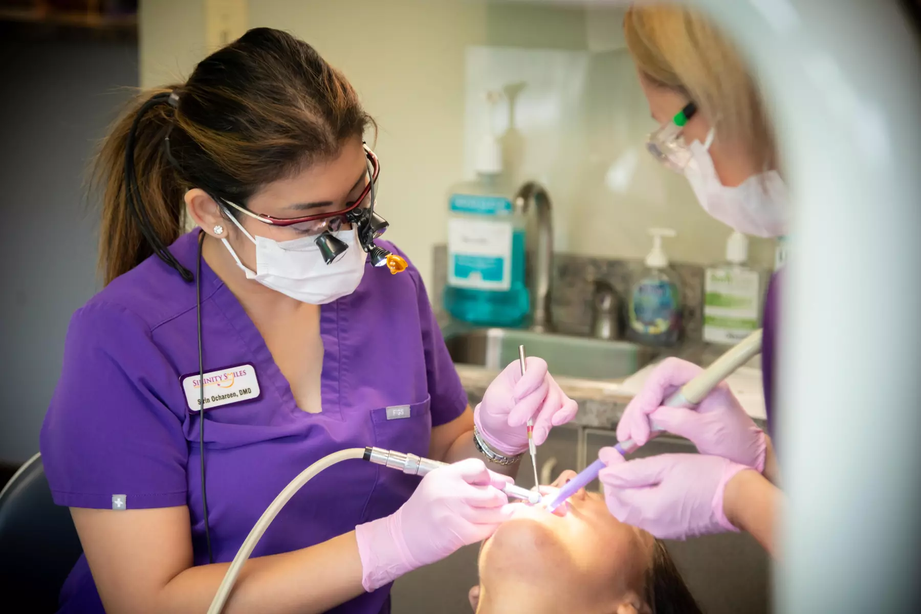 Invisible braces treatment with $4000 off comprehensive care