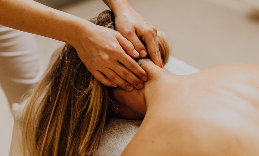 Image 6: Do 38% zniżki na Masaż - Całe ciało w Piękno i Relax