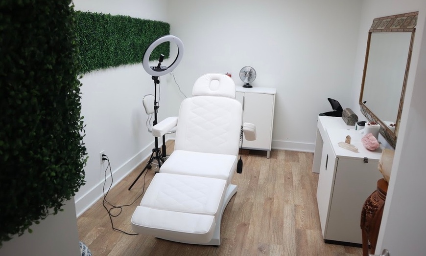 Image 4: Unlock Your Dream Brows: Microblading Magic Awaits!
