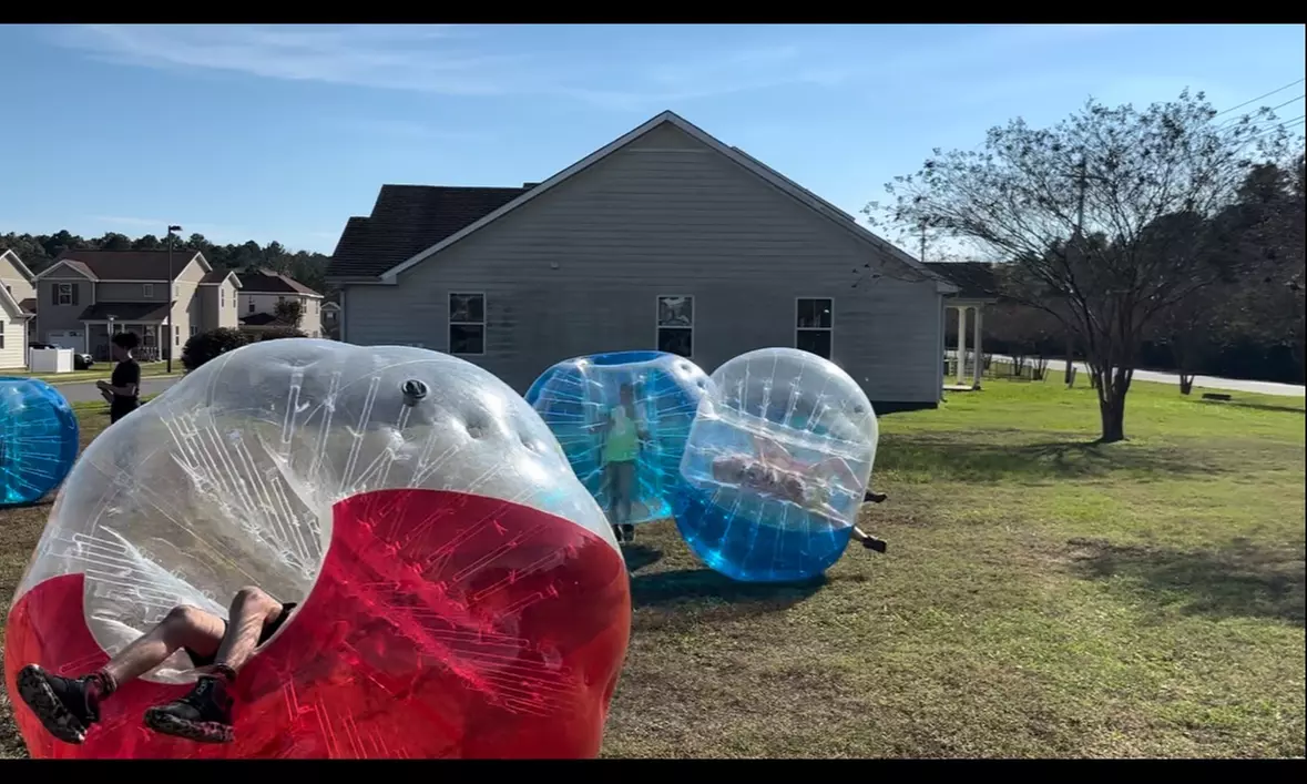 Enjoy a Thrilling Bubble Ball Experience for Up to 2 Hours (10 Balls)