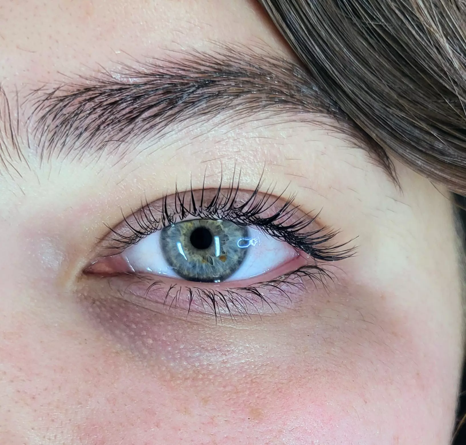 At Lash Essence, enjoy up to 40% off on lash lift treatments, with options including tint and LED Therapy Facial. - Primary Image