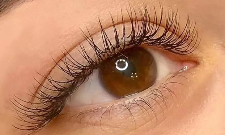 Discover Gorgeous Lash Extensions in Various Styles