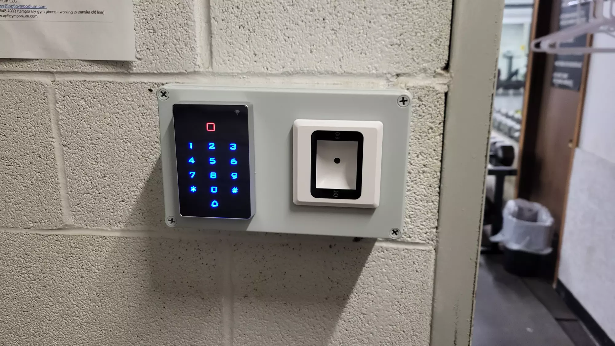 24/7 Gym Access & Modern Equipment for Achieving Fitness Goals