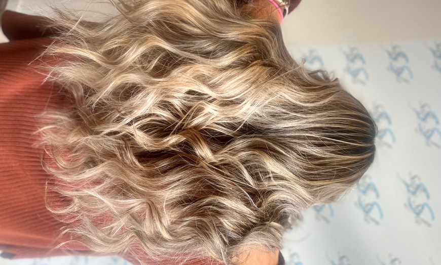 Image 5: Up to 45% Off on Salon - Beauty Package with Choice of Service(s) at PnR Hair Studio