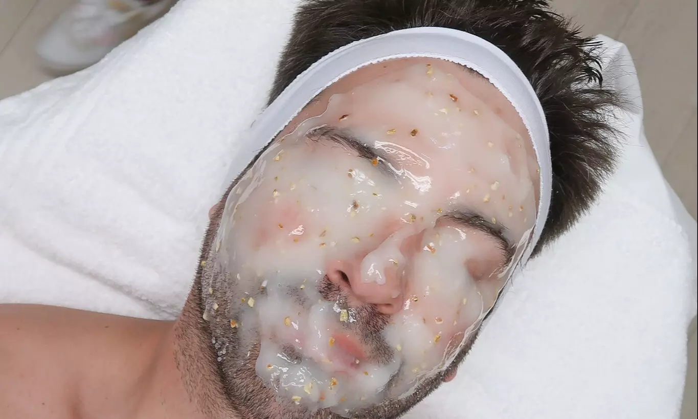 Up to 78% Off on Facial - Men's at UK Aesthetics Lounge