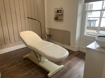 HIFU BROW TREATMENT - The Aesthetics Lounge