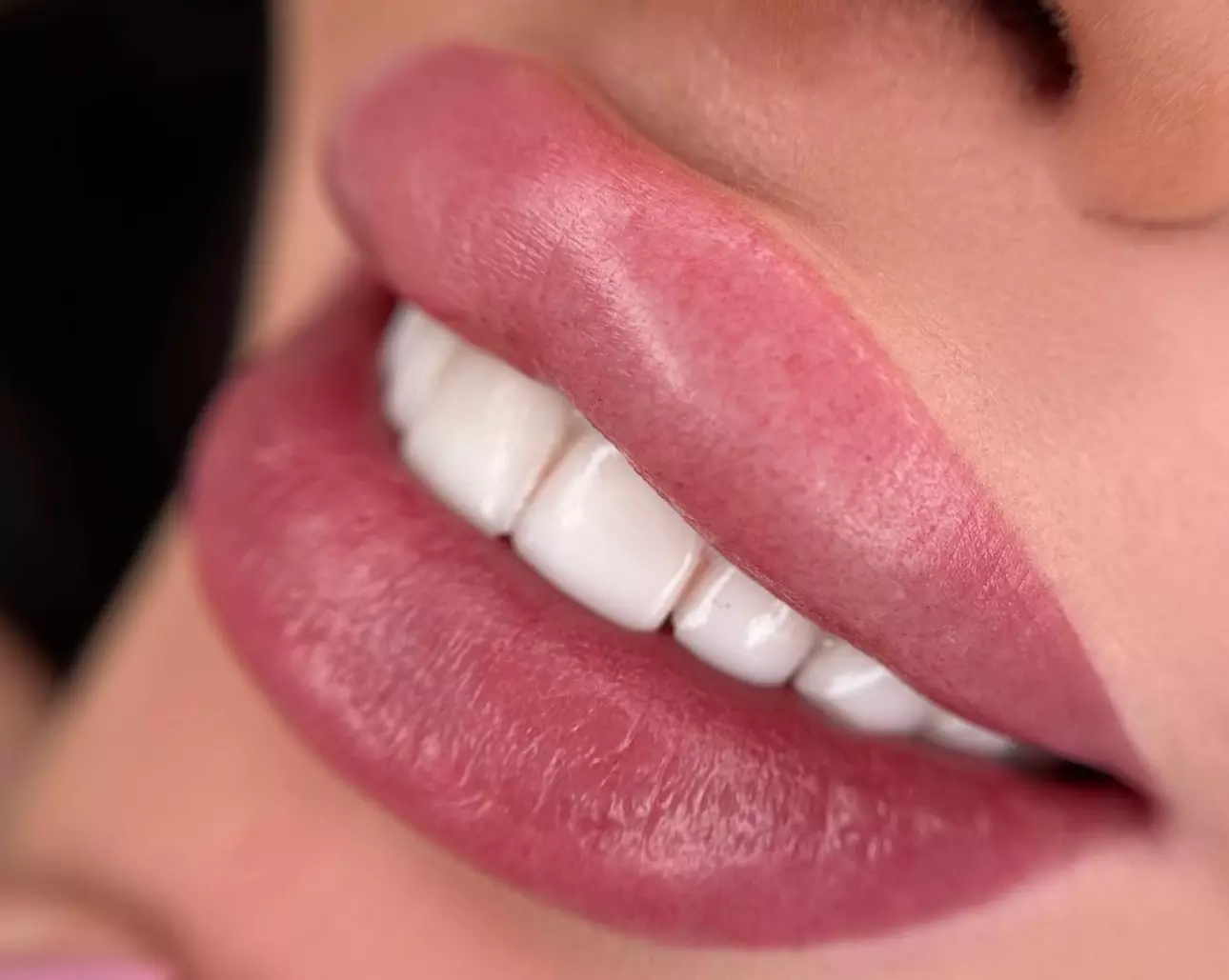 Discover Beauty Doctor NYC's Lip Blush & Ombre Eyebrows Sessions, with up to 69% off for a stunning transformation - Second Medium
