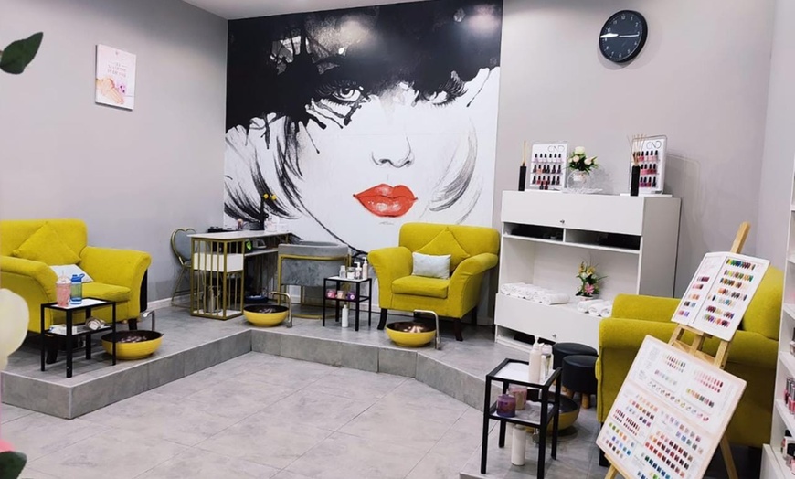 Image 2: Up to 58% Off on  at Regina Beauty Lounge Salon Dubai UAE