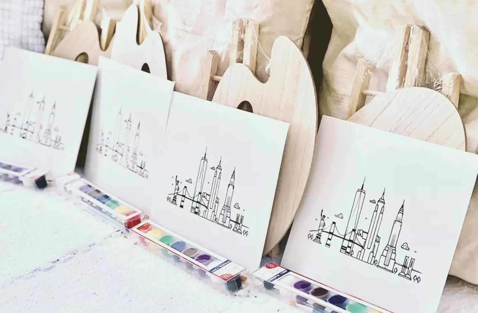 Central Park Picnic Experience with Custom Themes!