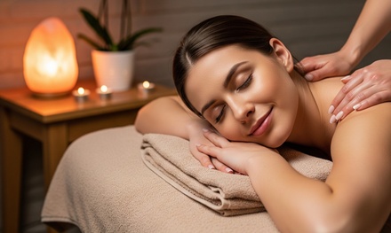 30-Min Foot Soak and Relaxation Massage - Thai Massage Time