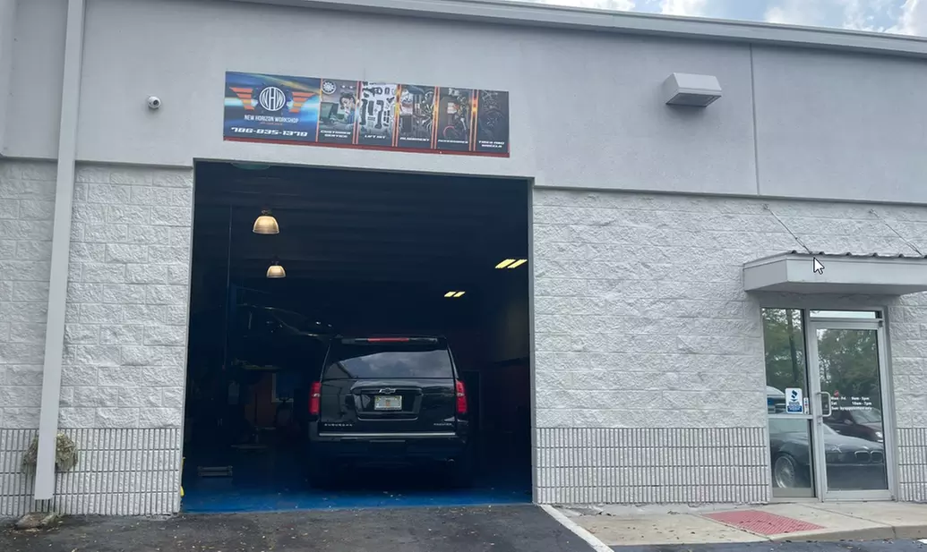 Up to 20% Off on Brake Pad Replacement at New Horizon Workshop - Second Medium