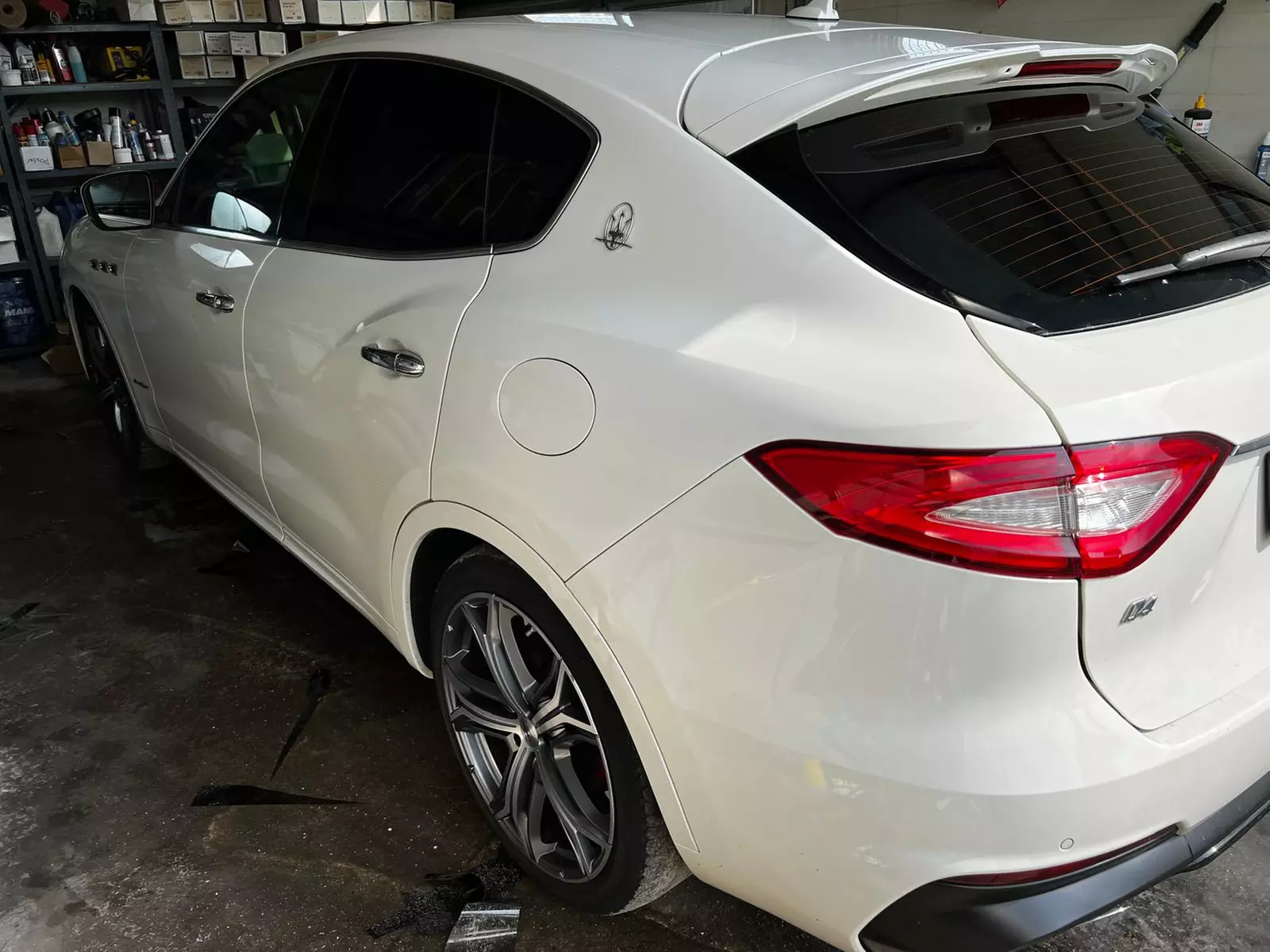 Scheibentönung von 35 % für 3-/5-Türer, Limo, Kombi, Bus, Van oder SUV