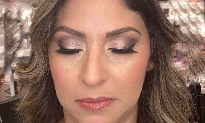 Image 1: Enhance your look: Full Glam Makeup or Weekend Makeup 
