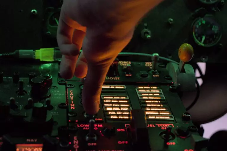 60 od. 90 min Hubschrauber selber fliegen bei SFM (Bis zu 30%)