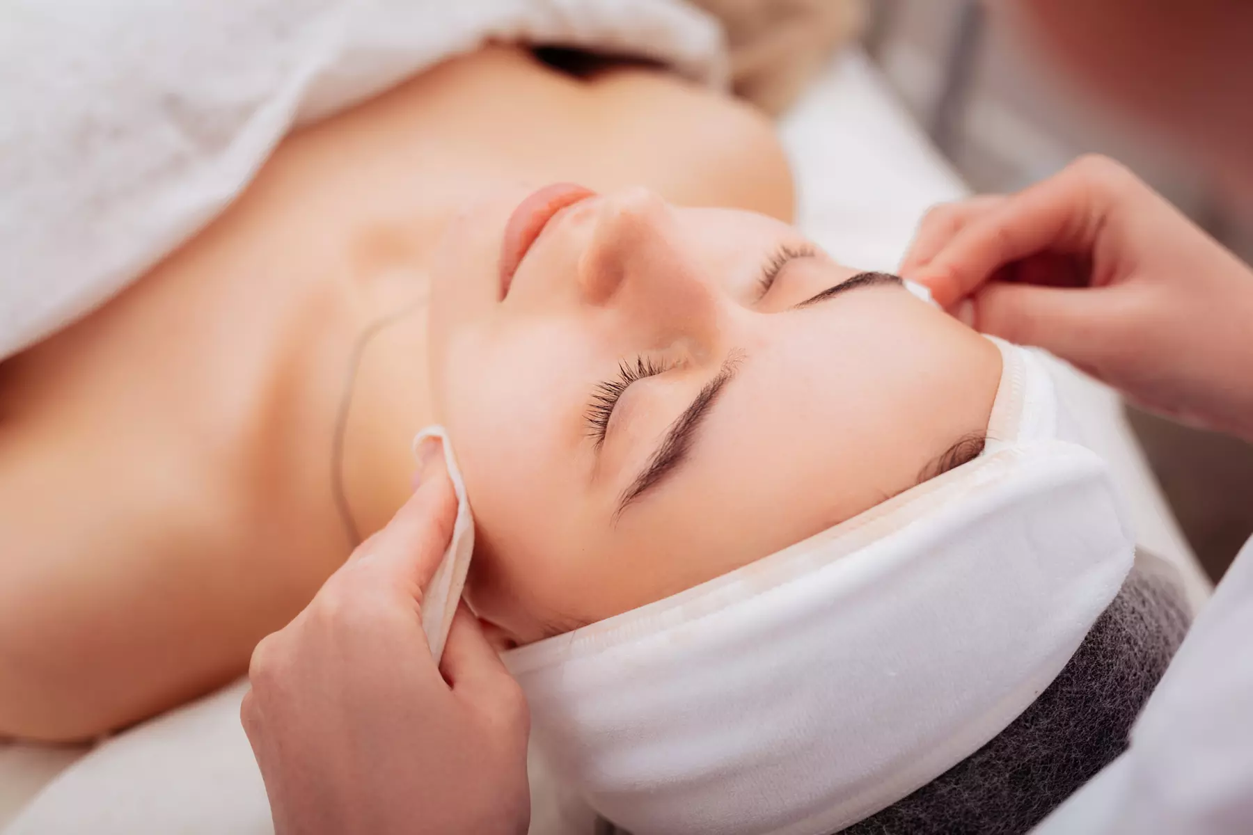 Experience rejuvenation with Aurora's New Life's 90-min facial choices, including deep anti-aging and PRP treatments, up to 50% off - Primary Image