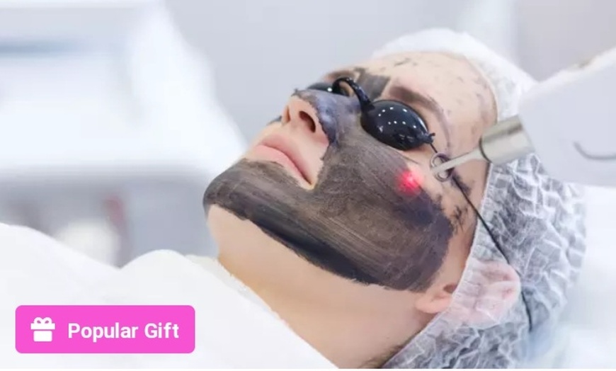 Image 1: Carbon Laser Facial to Address Enlarged Pores, Scars, Wrinkle and More