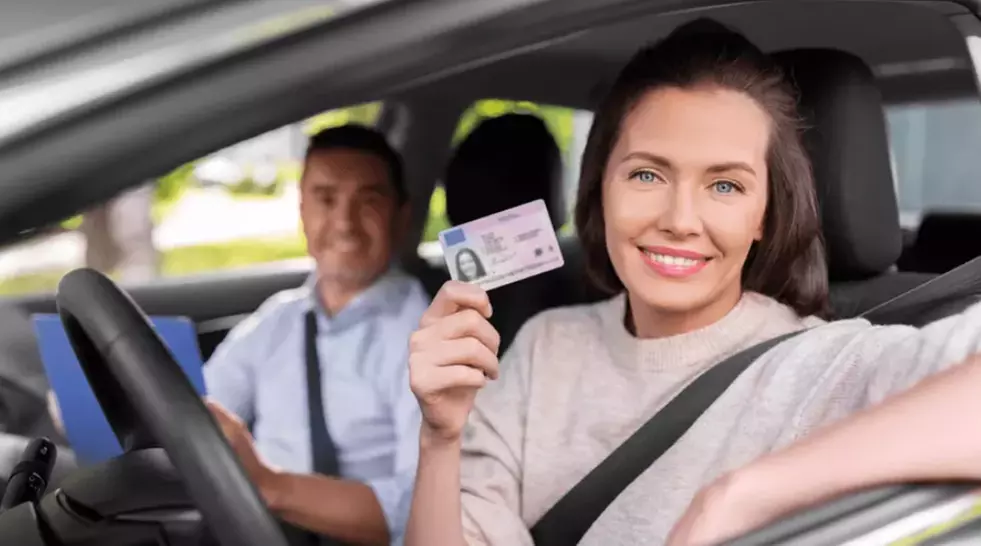 Récupération de 4 points de permis : stage agréé avec Atout Point dans les départements des 17, 64 ou 86 - Primary Image