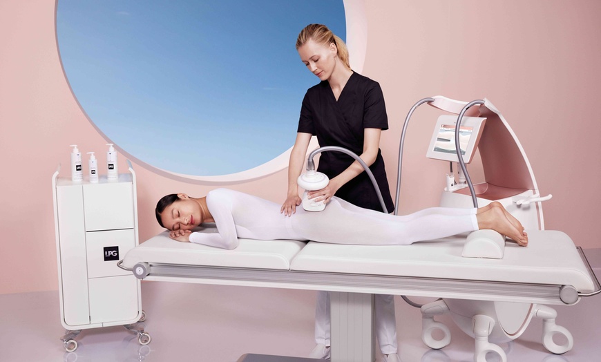 Image 1: Get Elite Endermologie LPG 30-, 60-, /90-minutes or 45- min Treatment