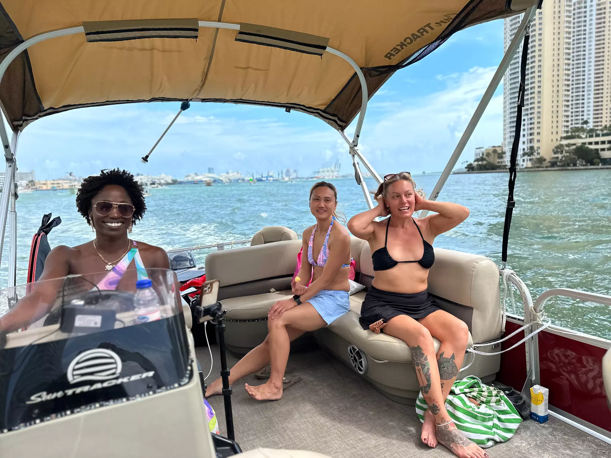 Up to 34% Off on Motor Boat Ride at Lit Lifts by Lioness Lifestyle - Primary Image