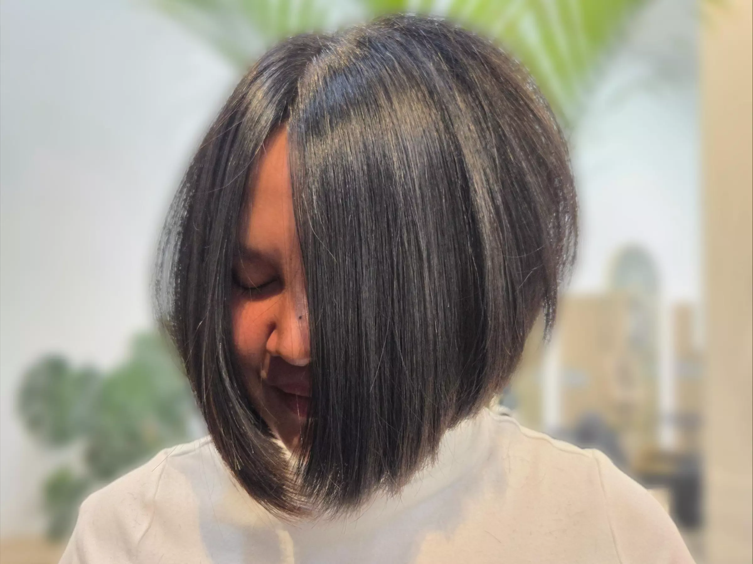 Up to 50% Off on Hair Styling at 1982