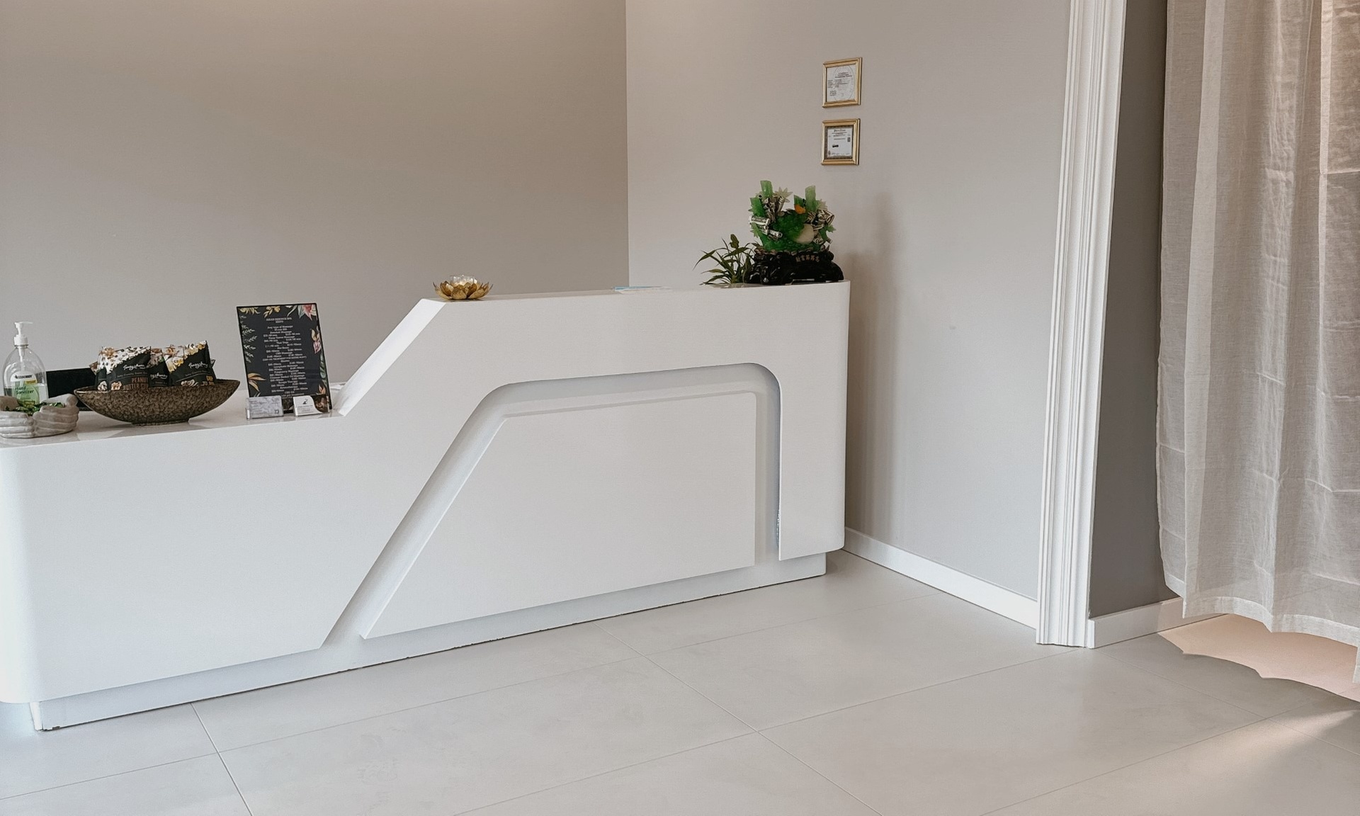 Up to 37% Off on Couples Massage at Asian Essence Spa