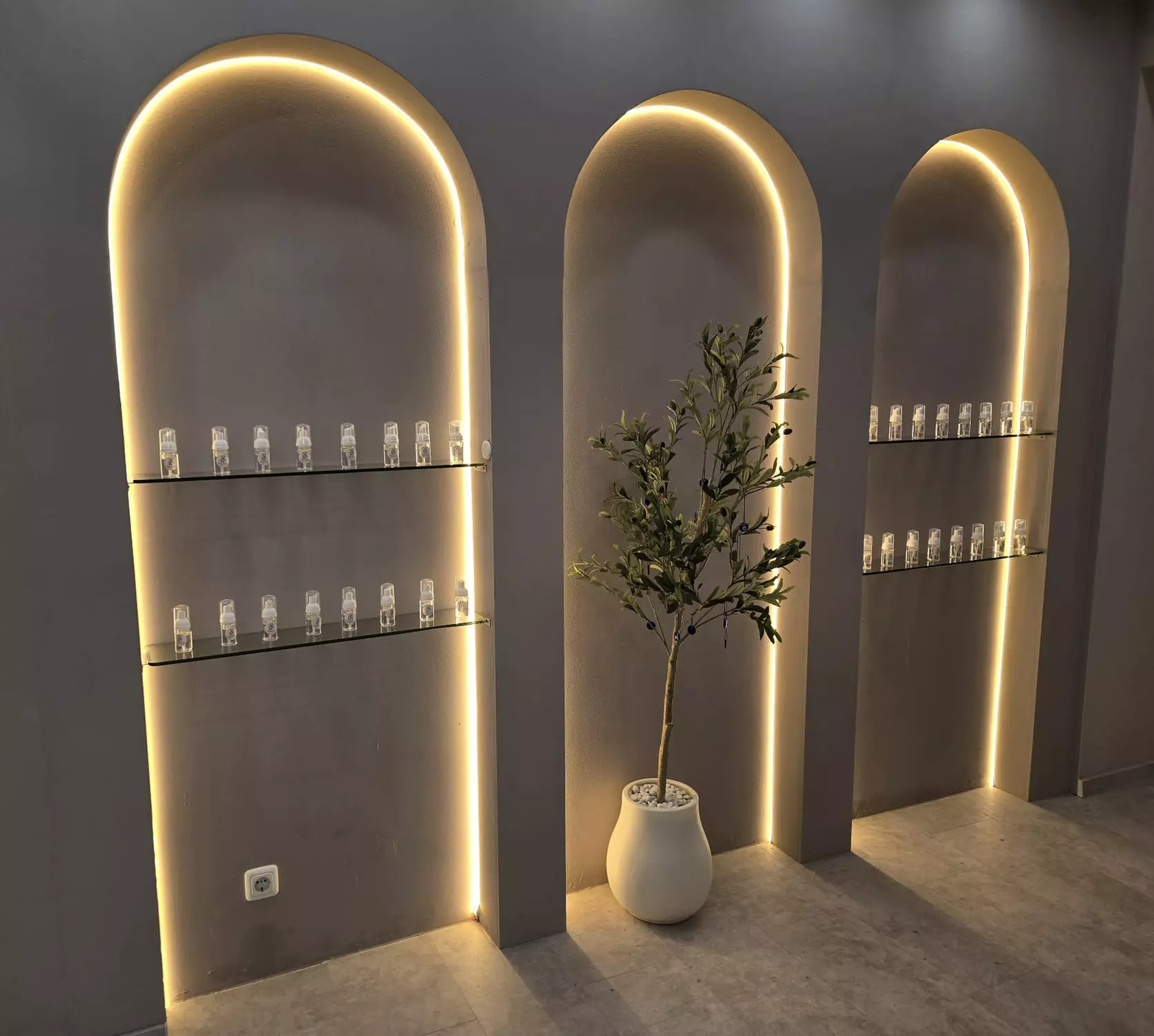 60 Min. Ganzkörpermassage nach Wahl: Thai, Hot Stone oder Wellness