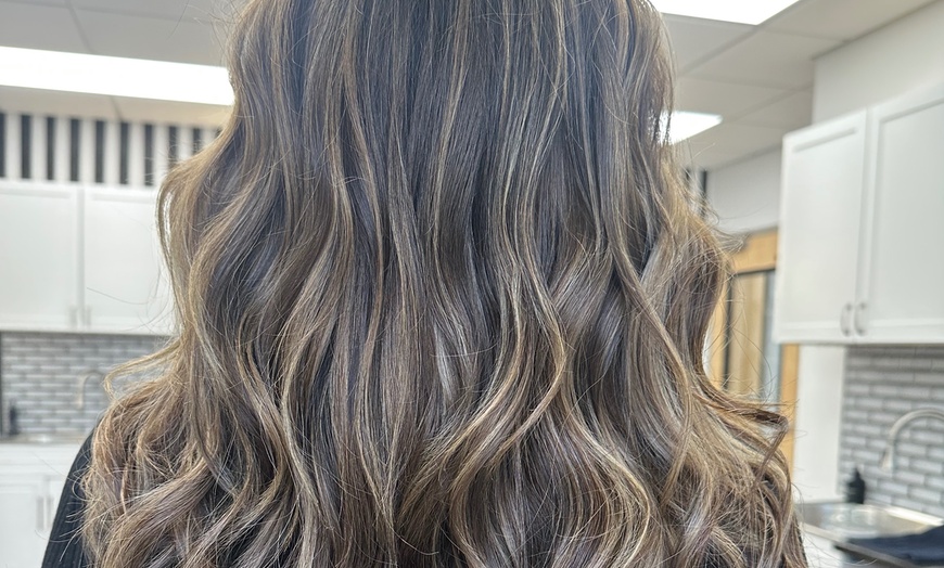 Image 4: Up to 30% Off on Haircut at Hairbylizzi