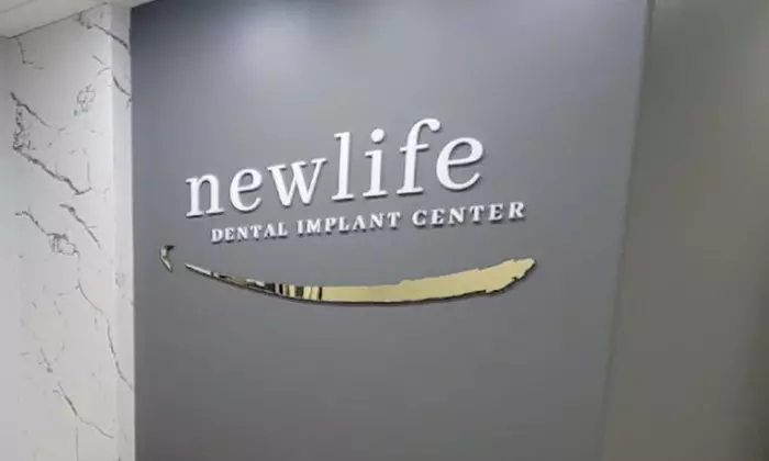 Up to 89% Off on Dental Implant / Corona / Veneer at New Life Dental Implant Center - Second Medium