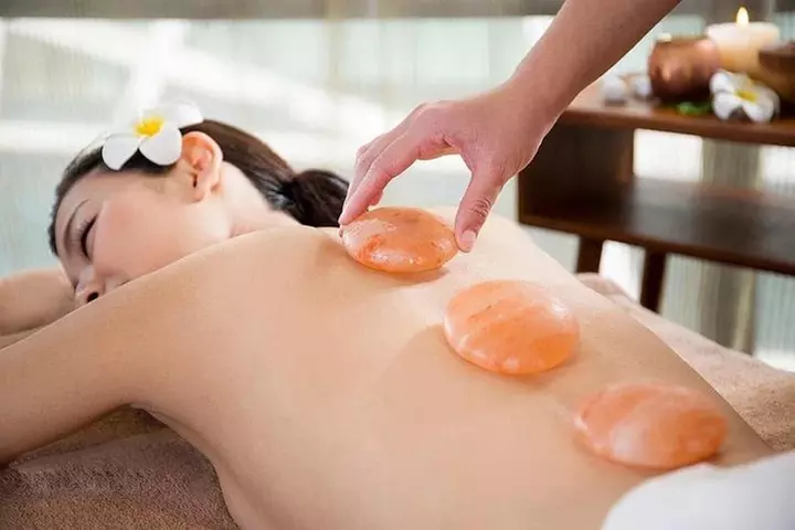45-Min Deep Tissue or Body Contouring Massage with 45-Min Hydrafacial