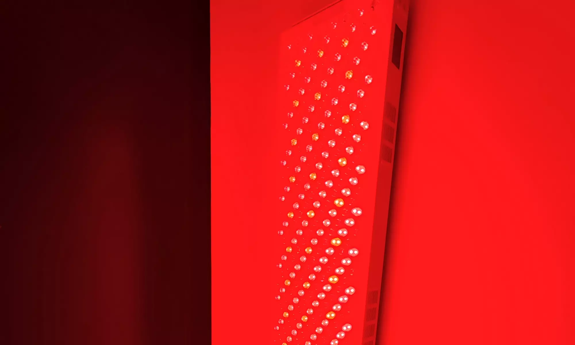 Experience 20-Minute Red Light Therapy Sessions