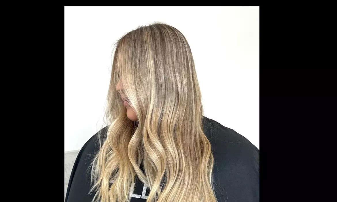 Transform Your Tresses: The Magic of Brazilian Straightening!