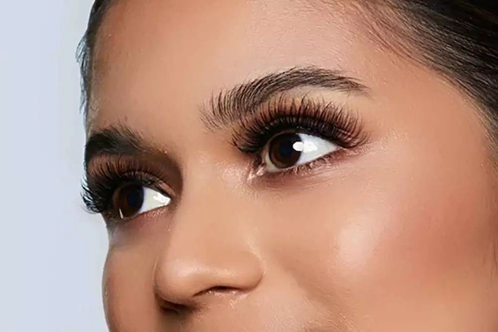 Up to 38% Off on Eyelash Perm at Lashes by Shigeru - Second Medium