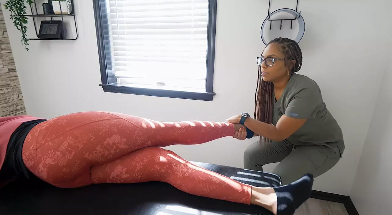 Discover Go*Stretch's personalized 60-minute stretch experience with up to 26% off for new clients. - Primary Image